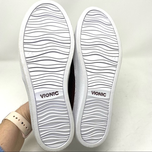 Vionic Splendid Midisnake Merlot Snake sneakers - Picture 4 of 8